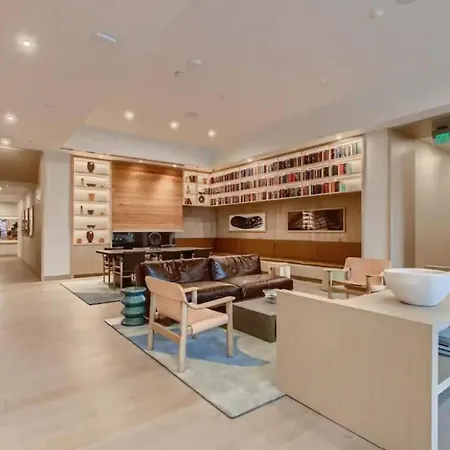Rainey St -Luxury 1Br - Top Amenities -Rt Pool -17 Austin Exterior photo